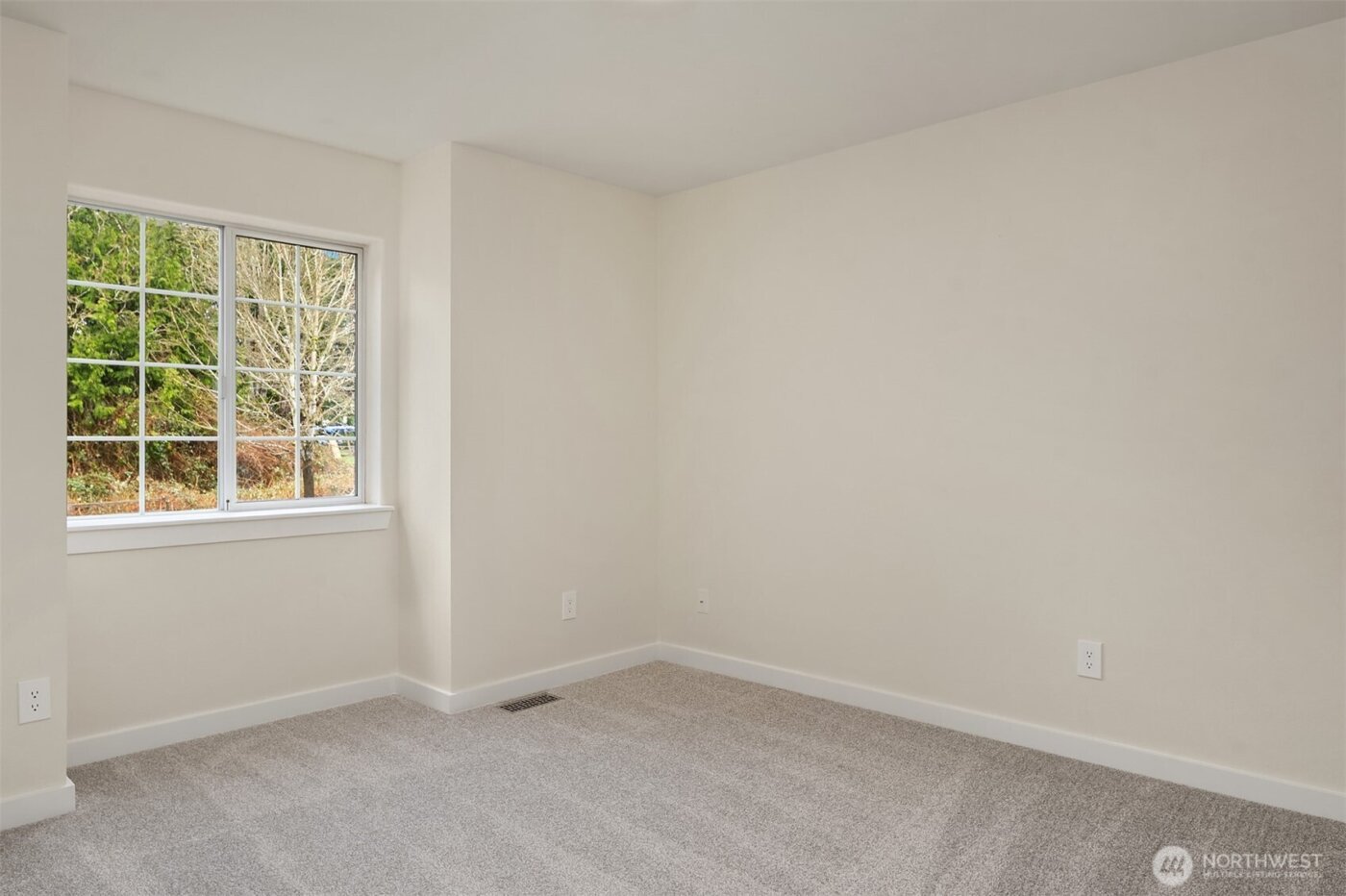 11203 SE 237th Place , Kent, WA 98031