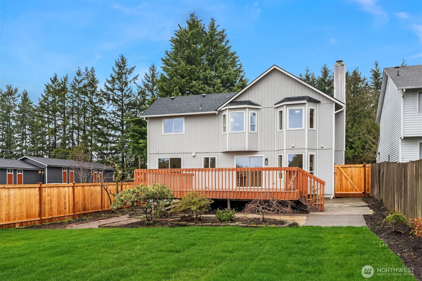 11203 SE 237th Place , Kent, WA 98031