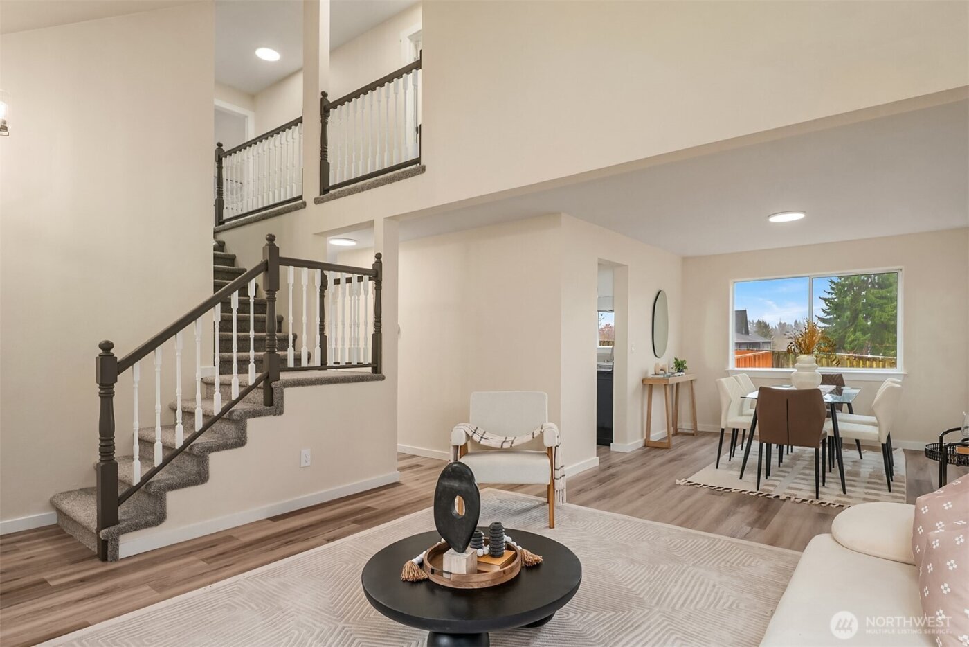 11203 SE 237th Place , Kent, WA 98031