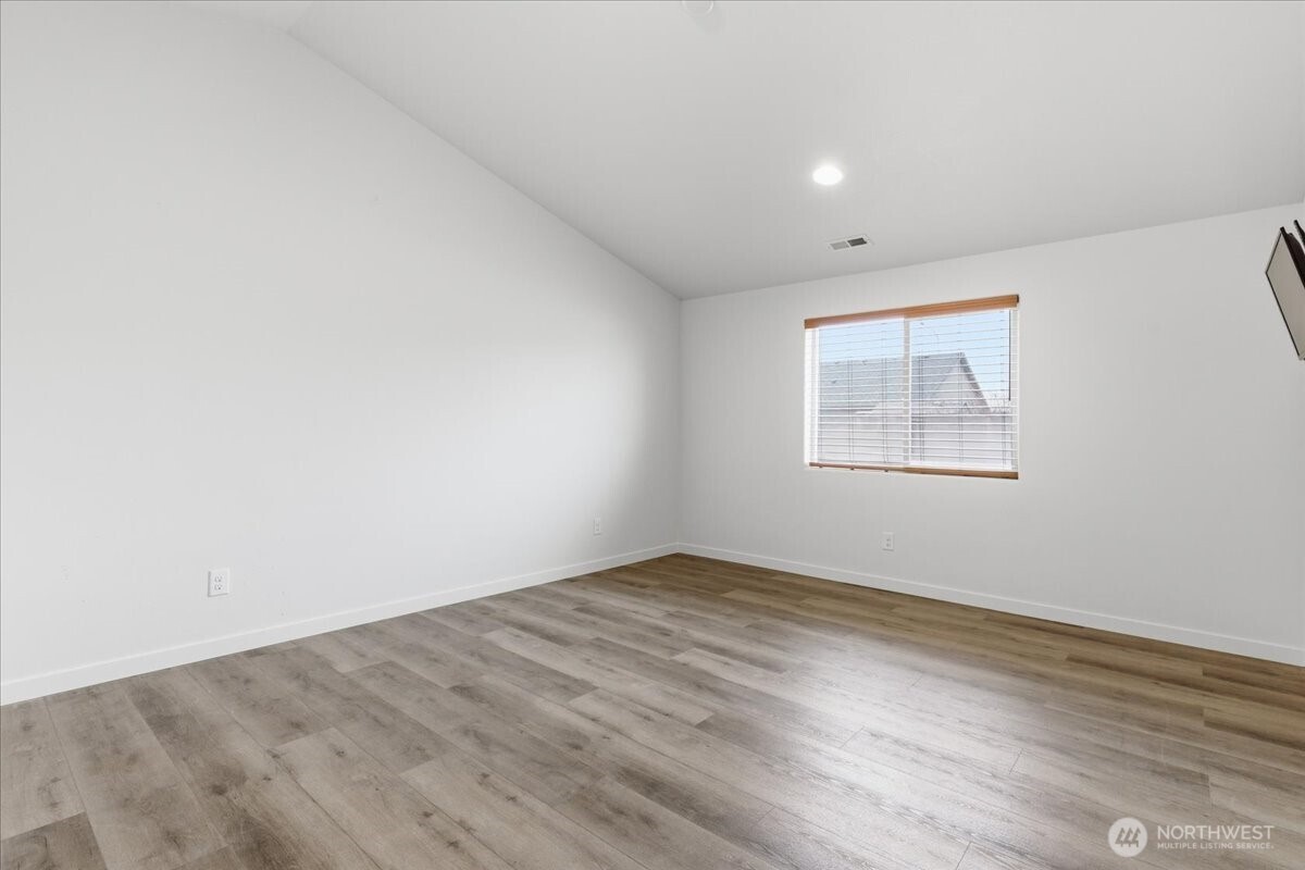 1341 E Landon Street , Moses Lake, WA 98837