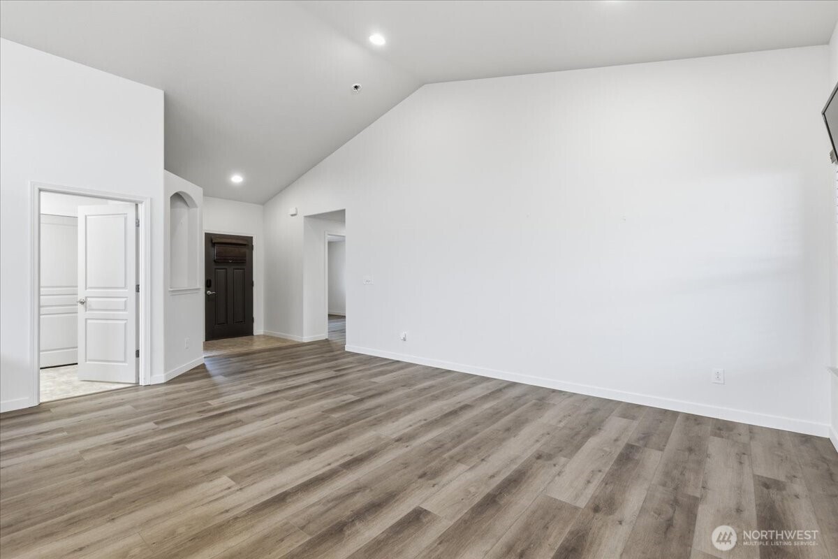 1341 E Landon Street , Moses Lake, WA 98837