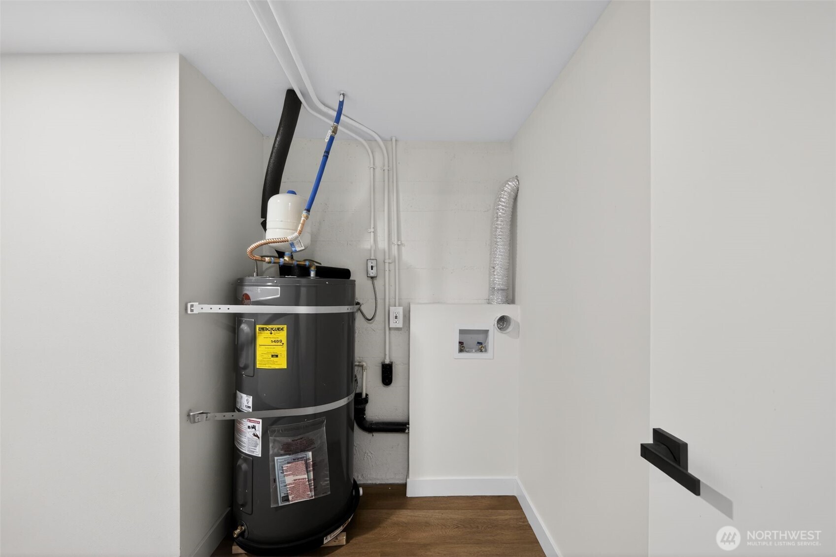 4228 N Verde Street , Tacoma, WA 98407