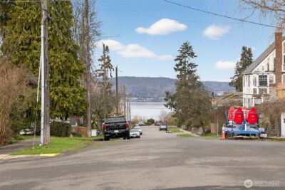 4228 N Verde Street , Tacoma, WA 98407 - Photo 5