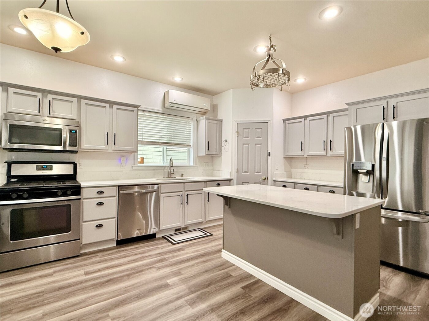 736 G Street SW, Tumwater, WA 98512