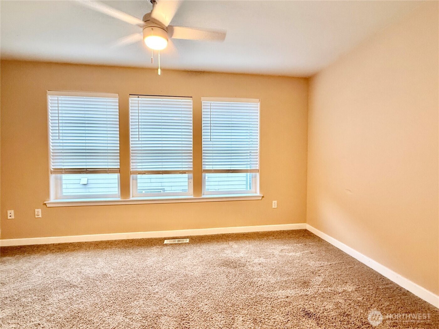 736 G Street SW, Tumwater, WA 98512