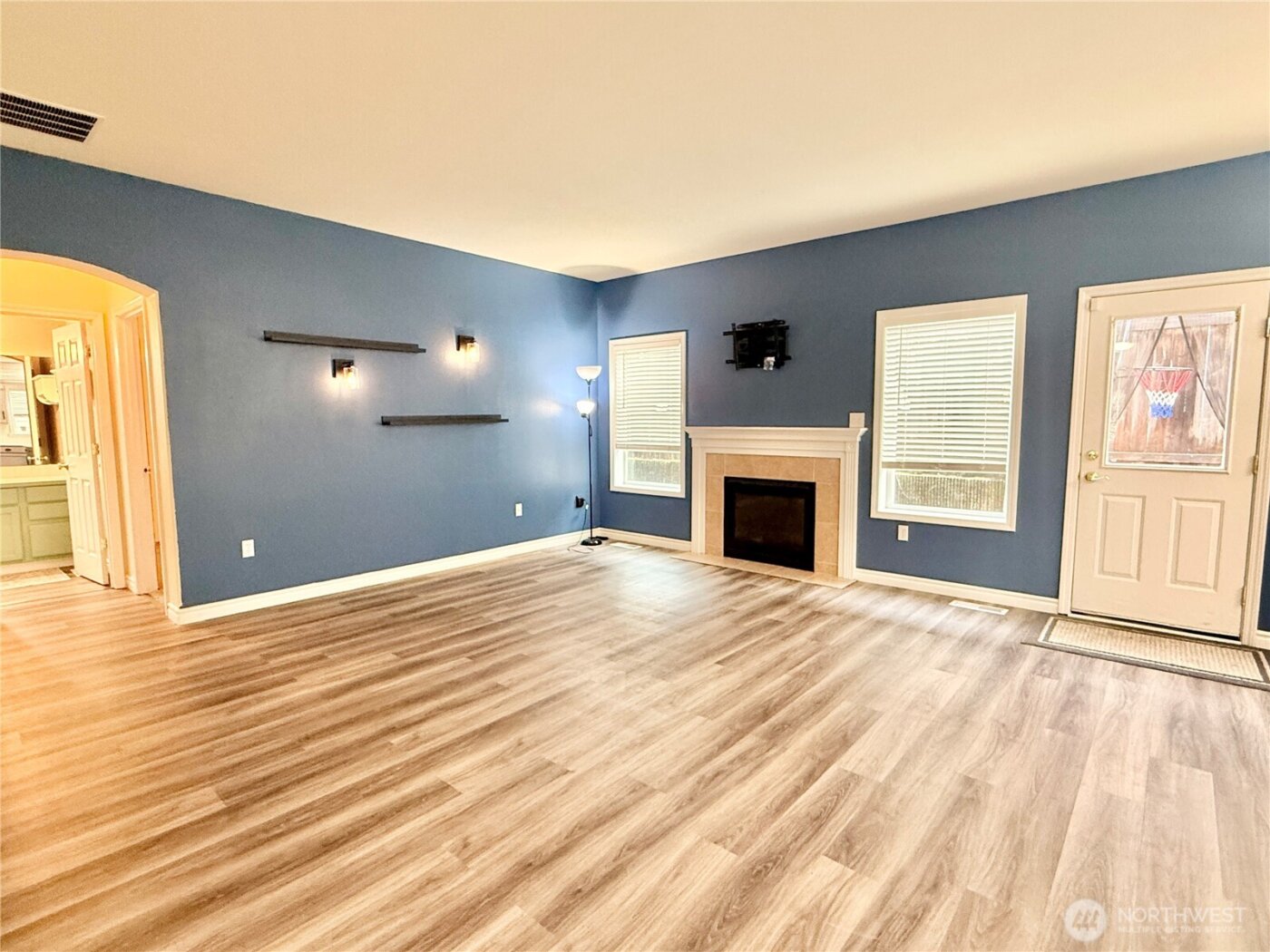 736 G Street SW, Tumwater, WA 98512