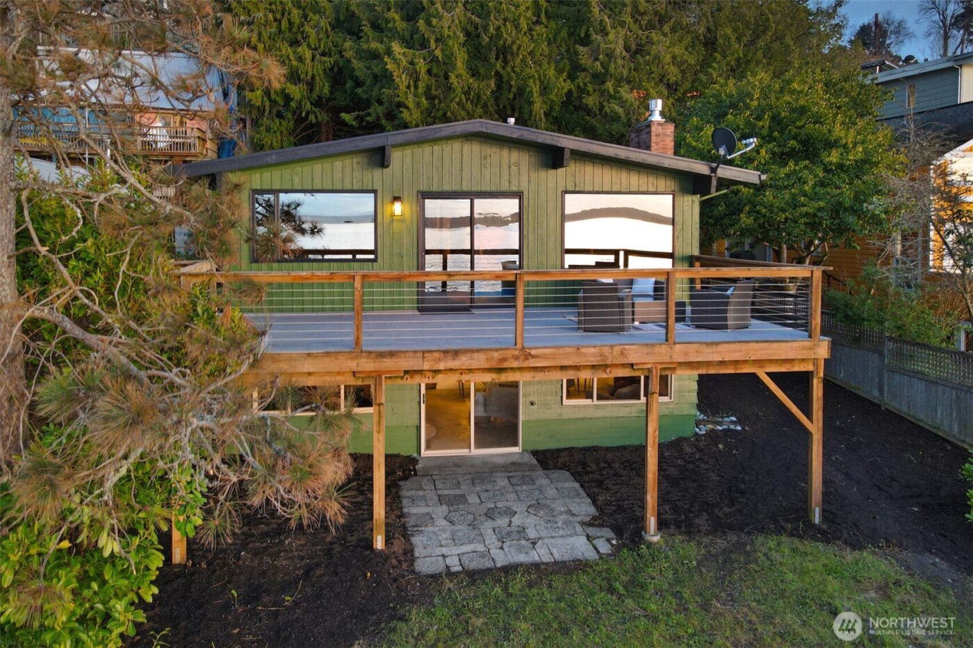 6317 Beach Drive SW, Seattle, WA 98136