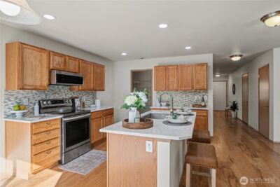 2261 Wallace Loop , Dupont, WA 98327 - Photo 11