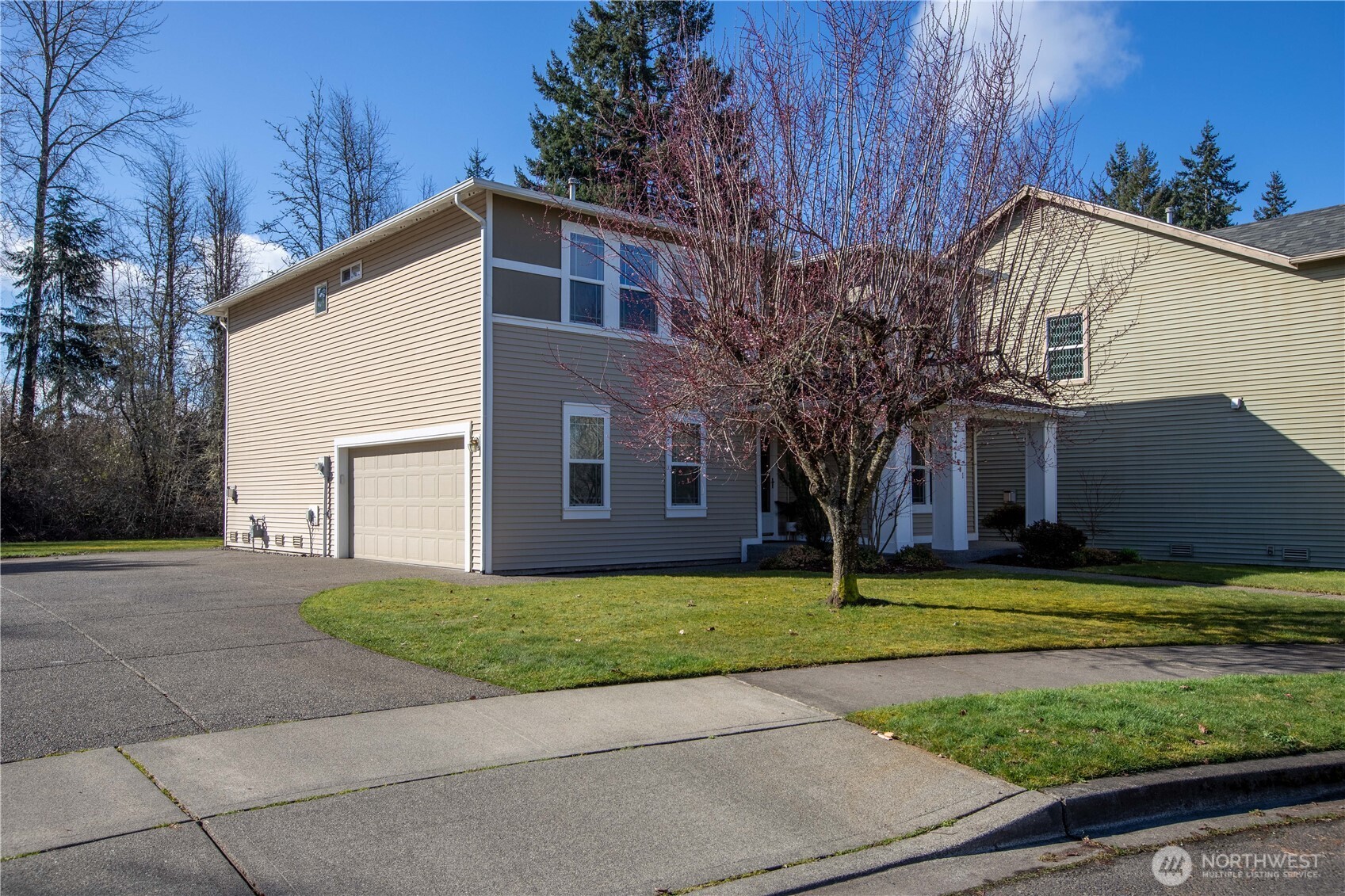 2261 Wallace Loop , Dupont, WA 98327