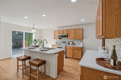 2261 Wallace Loop , Dupont, WA 98327 - Photo 10