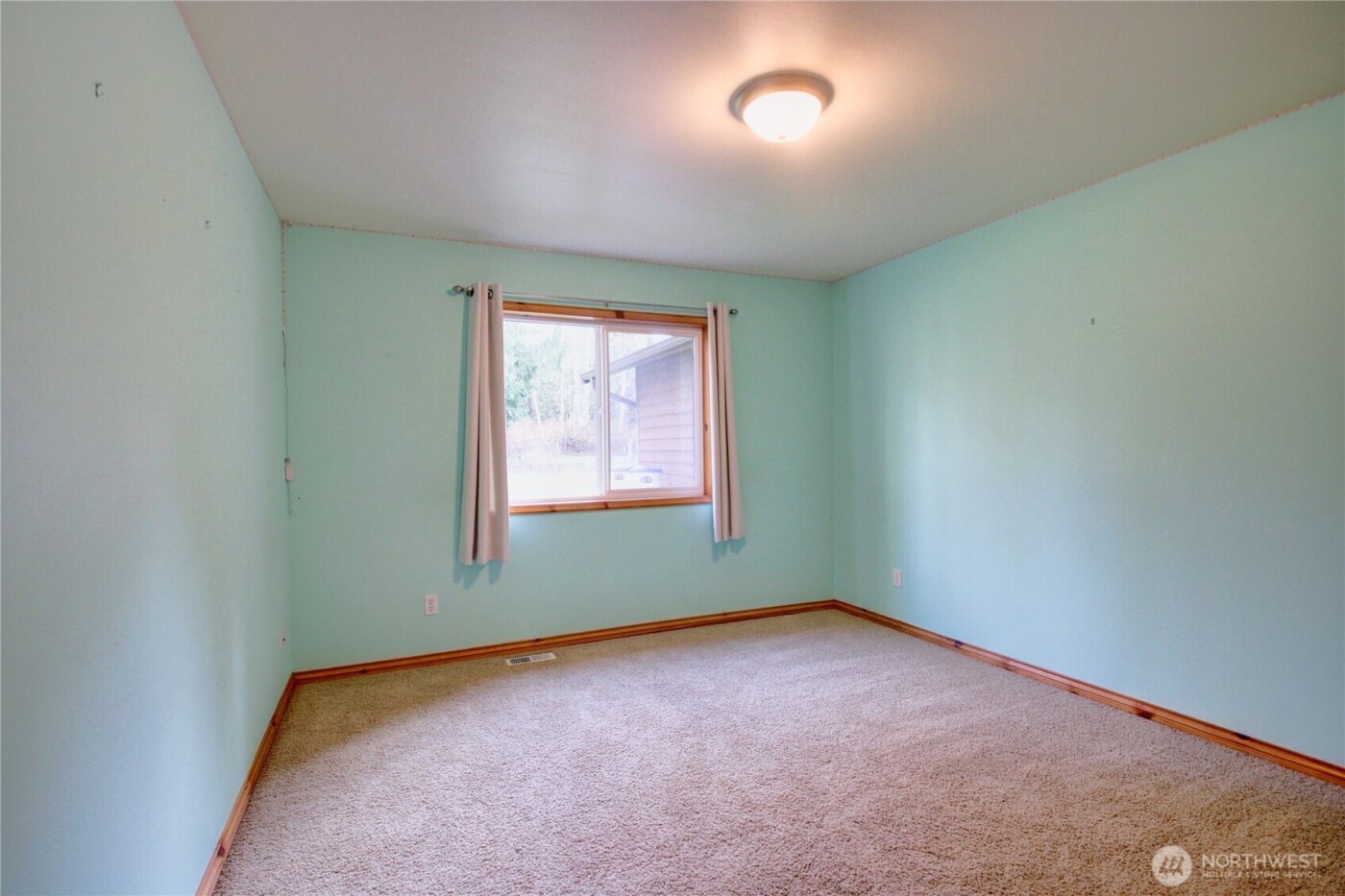 5707 316th Street NW, Stanwood, WA 98292