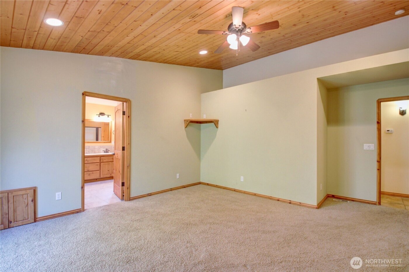 5707 316th Street NW, Stanwood, WA 98292