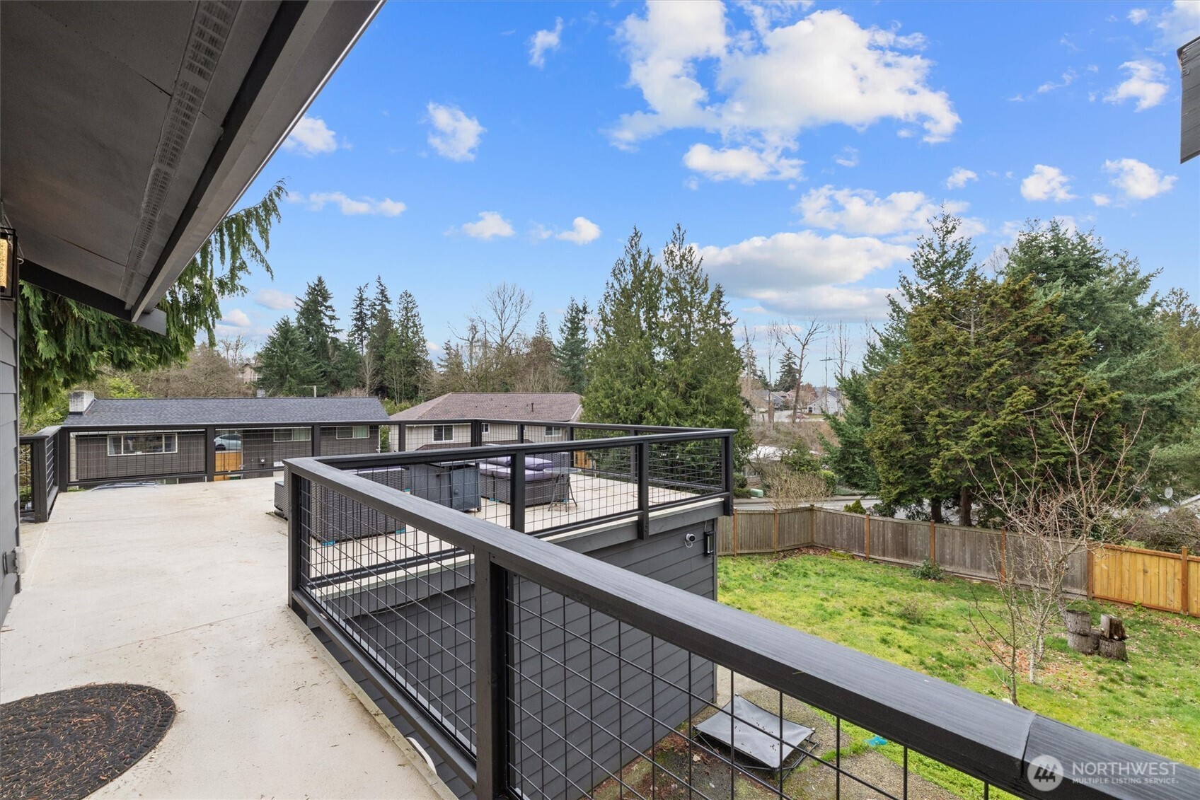 2000 NE 27th Street , Renton, WA 98056