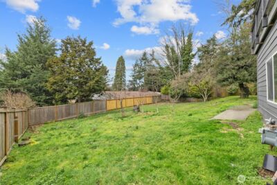 2000 NE 27th Street , Renton, WA 98056 - Photo 32