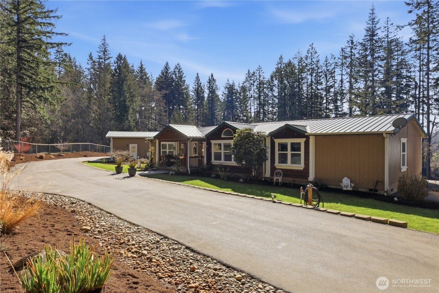 21001 Happy Valley Road , Stanwood, WA 98292