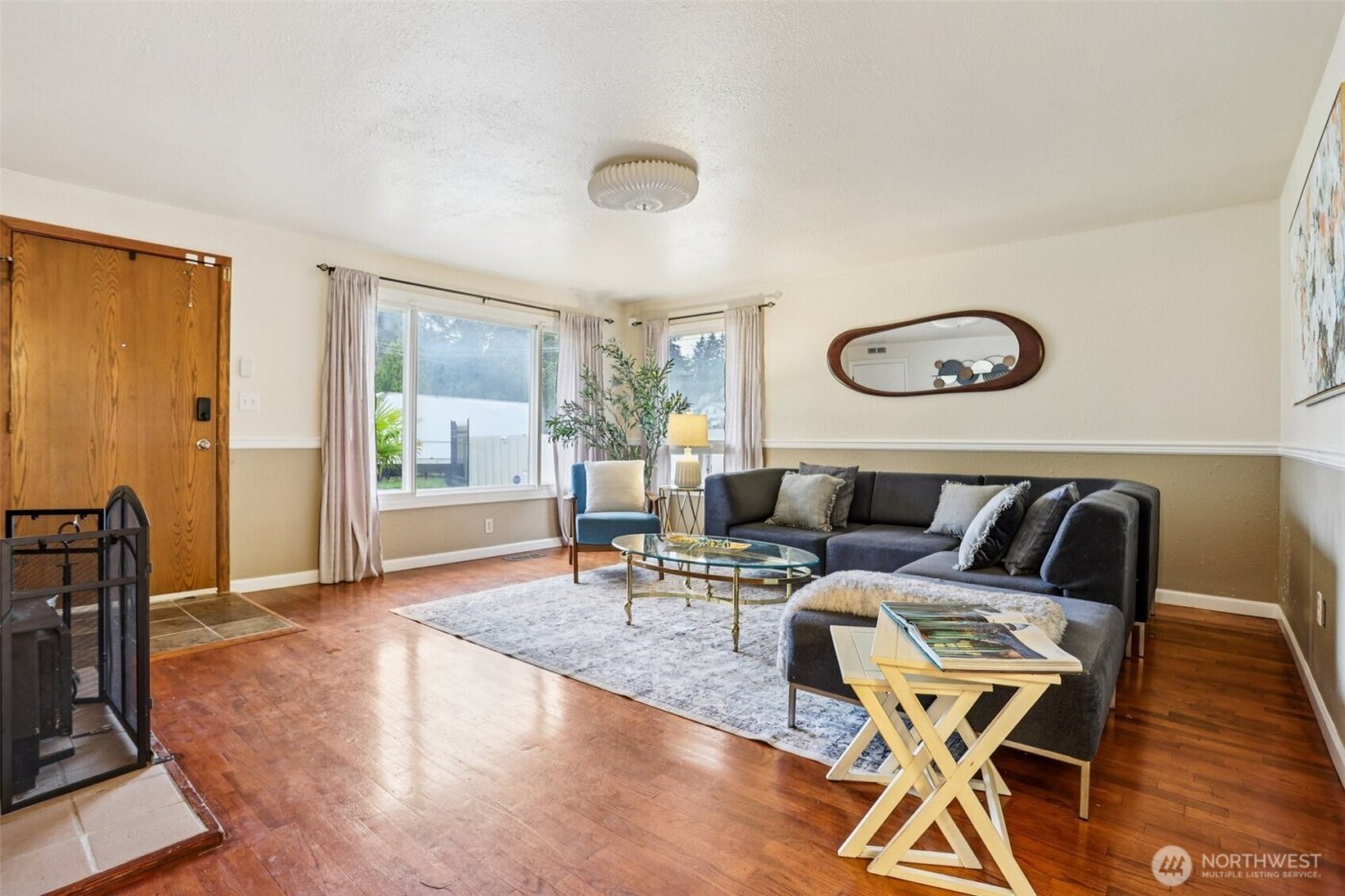 1320 S 131st Place , Burien, WA 98168-2838