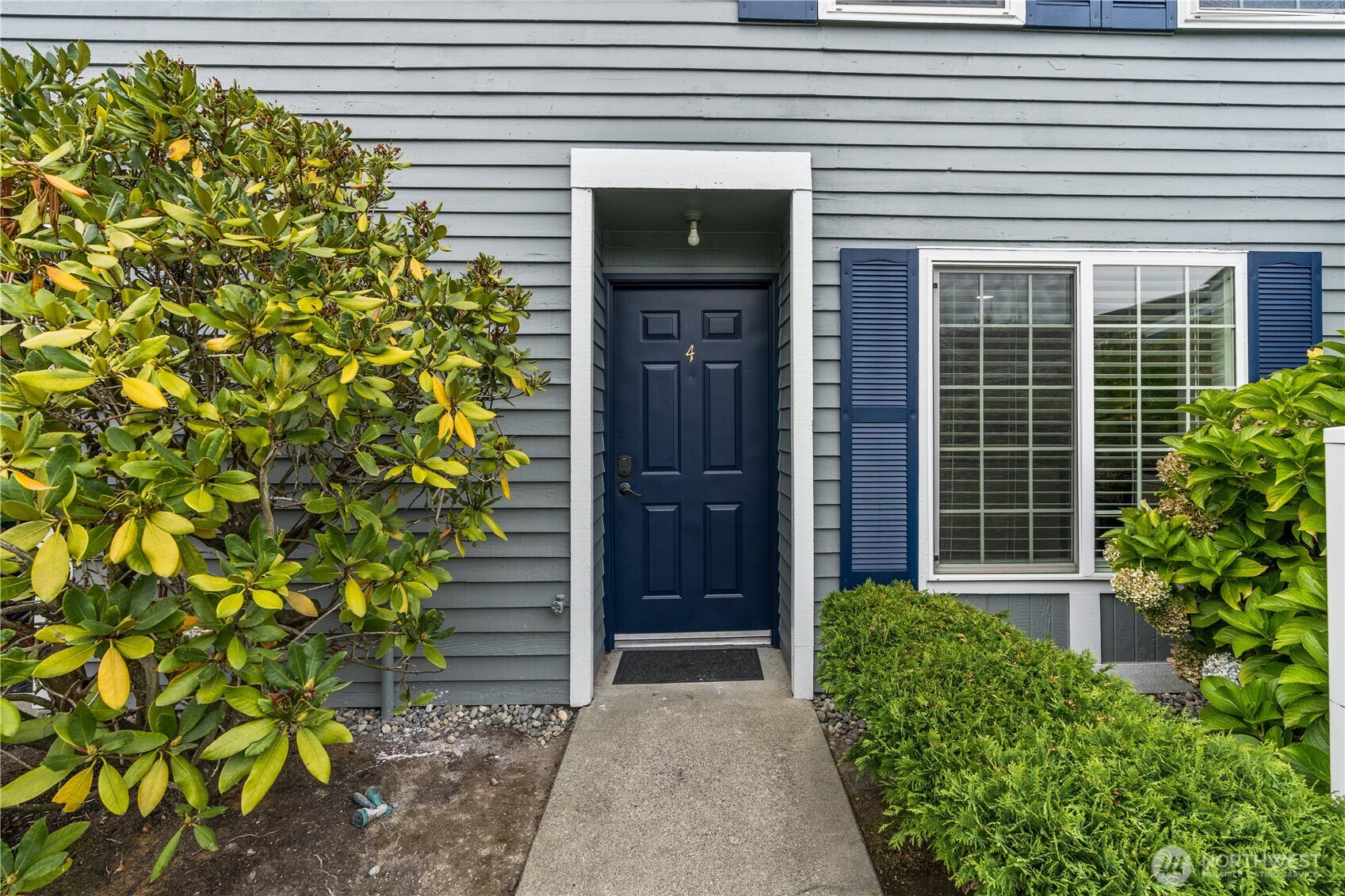 5736 S 238th Court #E4, Kent, WA 98032