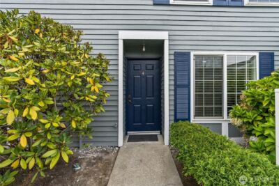 5736 S 238th Court #E4, Kent, WA 98032 - Photo 2