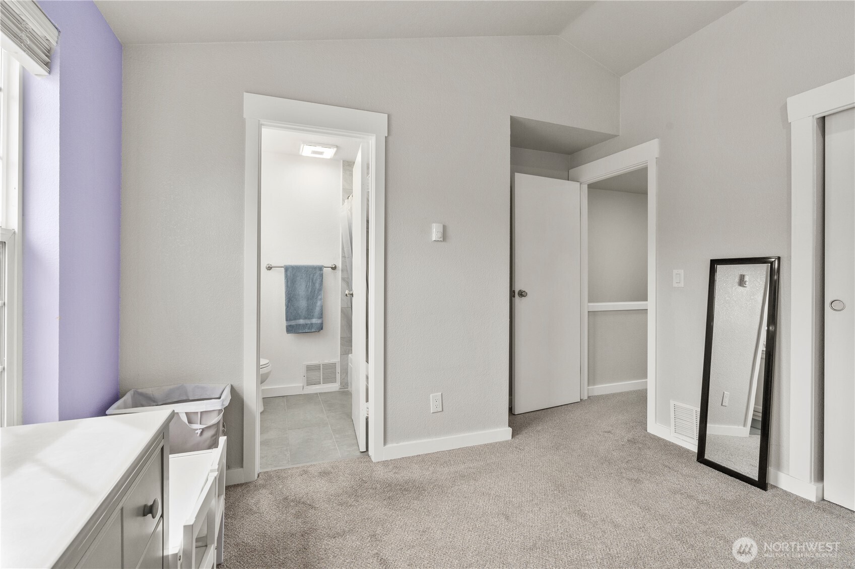 5736 S 238th Court #E4, Kent, WA 98032