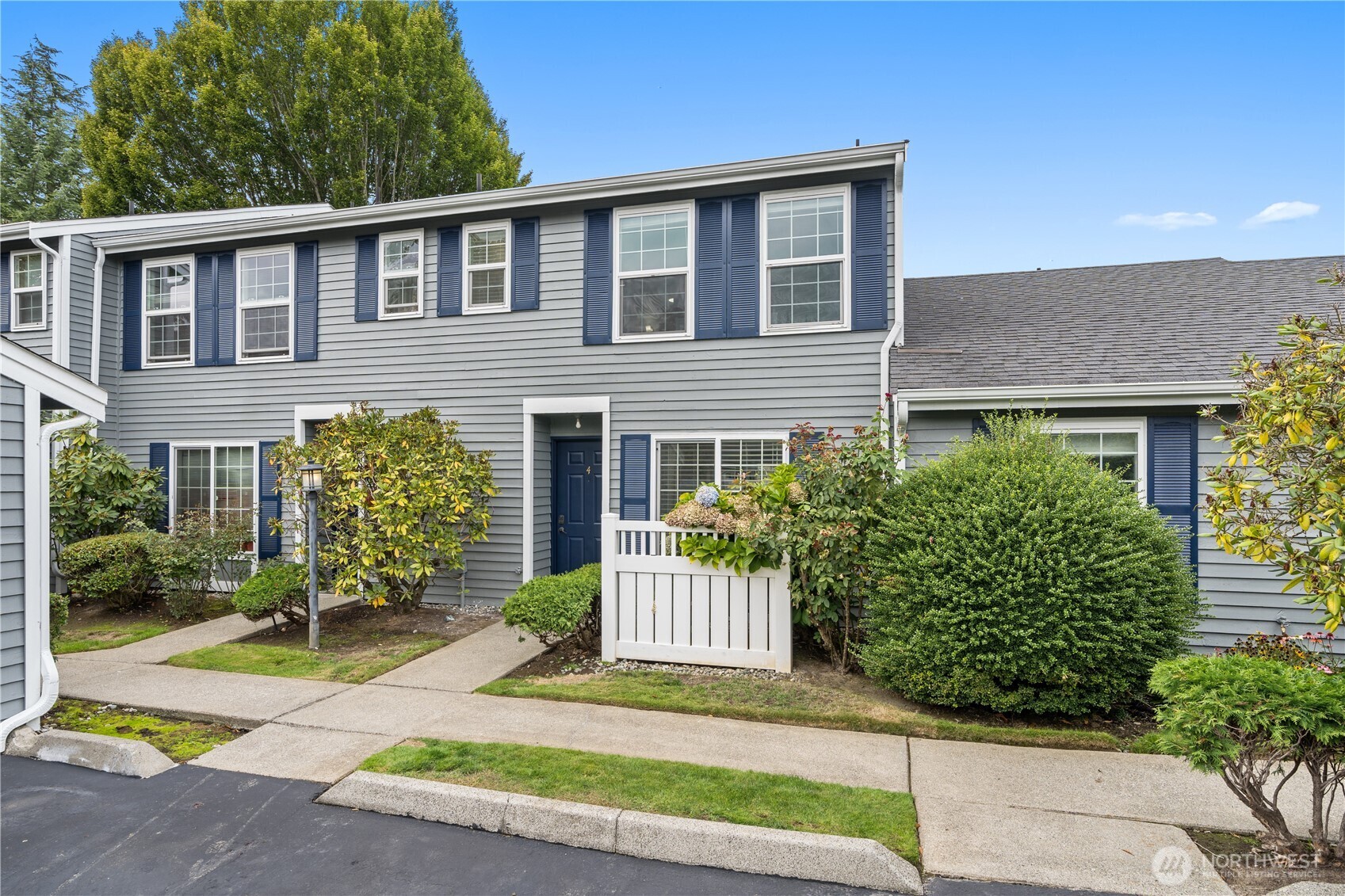 5736 S 238th Court #E4, Kent, WA 98032