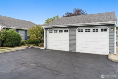 5736 S 238th Court #E4, Kent, WA 98032 - Photo 31