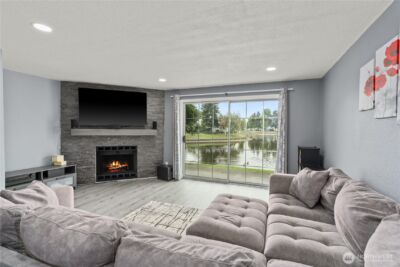 5736 S 238th Court #E4, Kent, WA 98032 - Photo 7