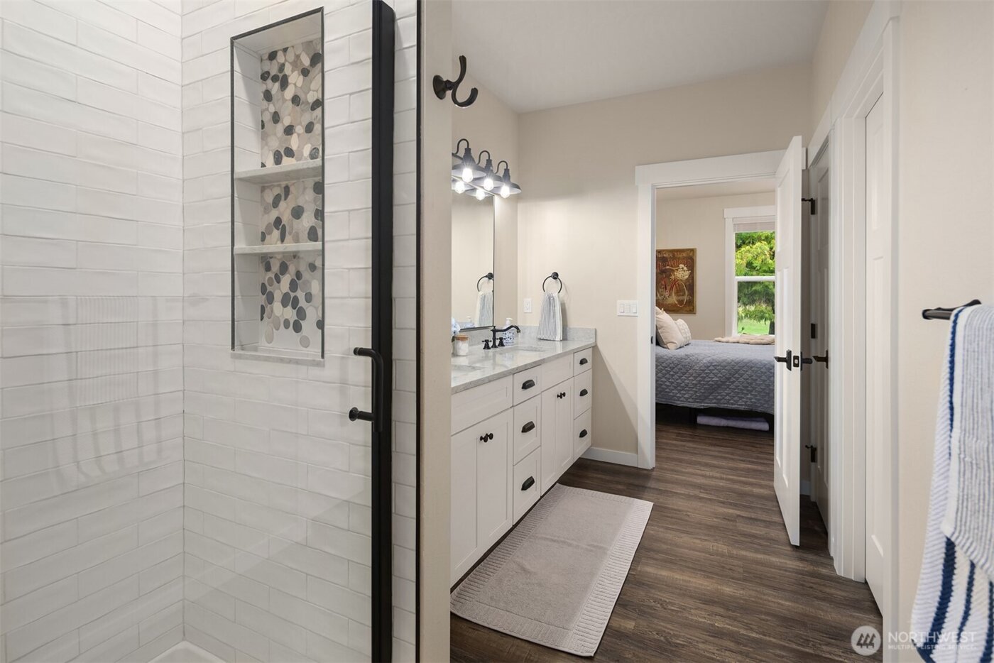 50 E Eastwood Lane , Union, WA 98592