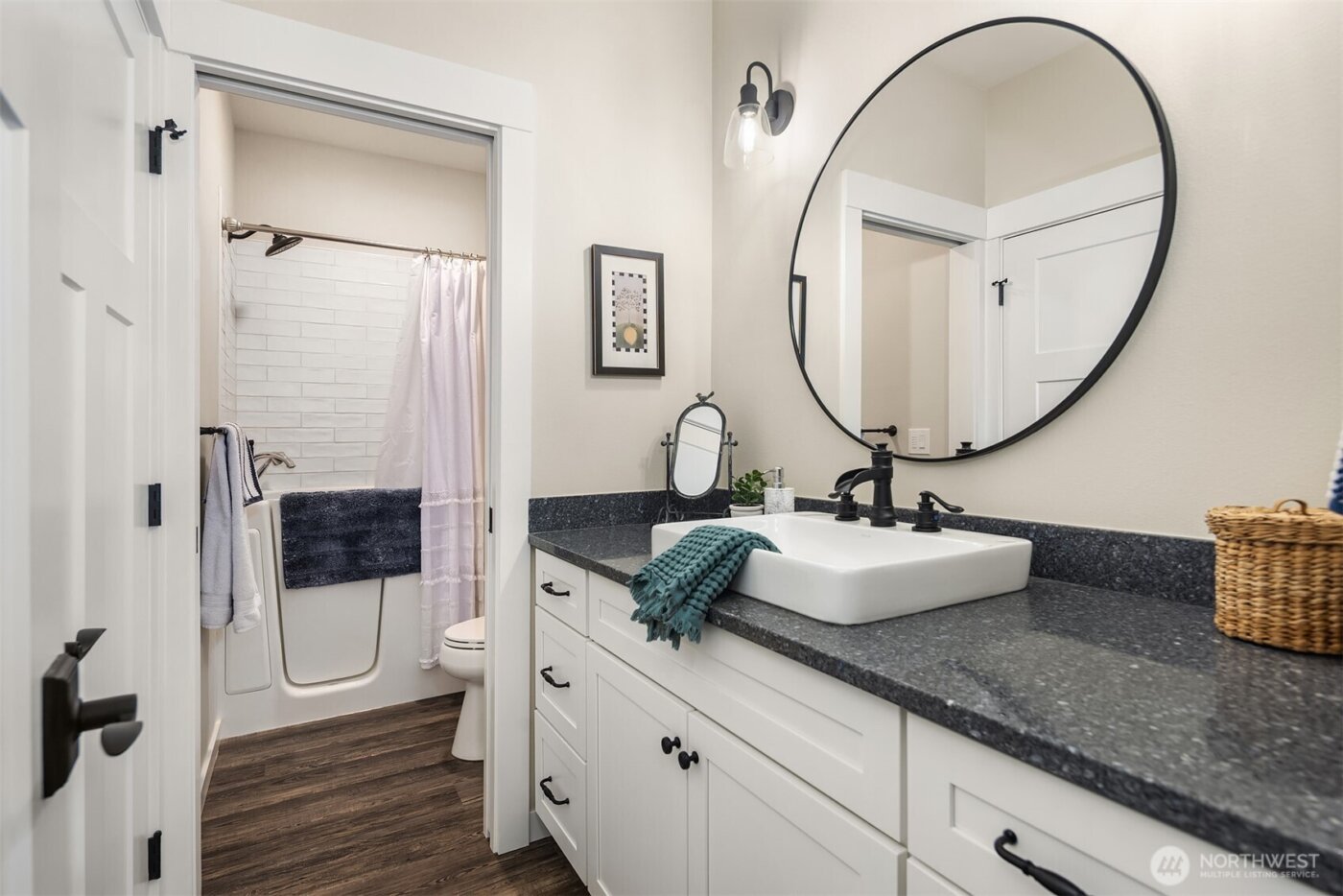 50 E Eastwood Lane , Union, WA 98592