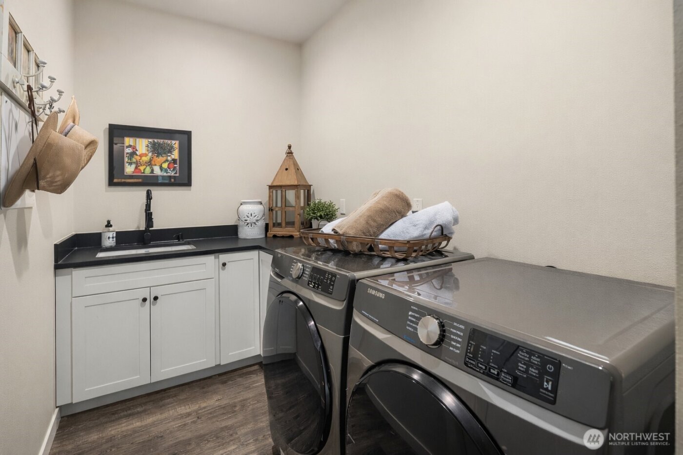 50 E Eastwood Lane , Union, WA 98592