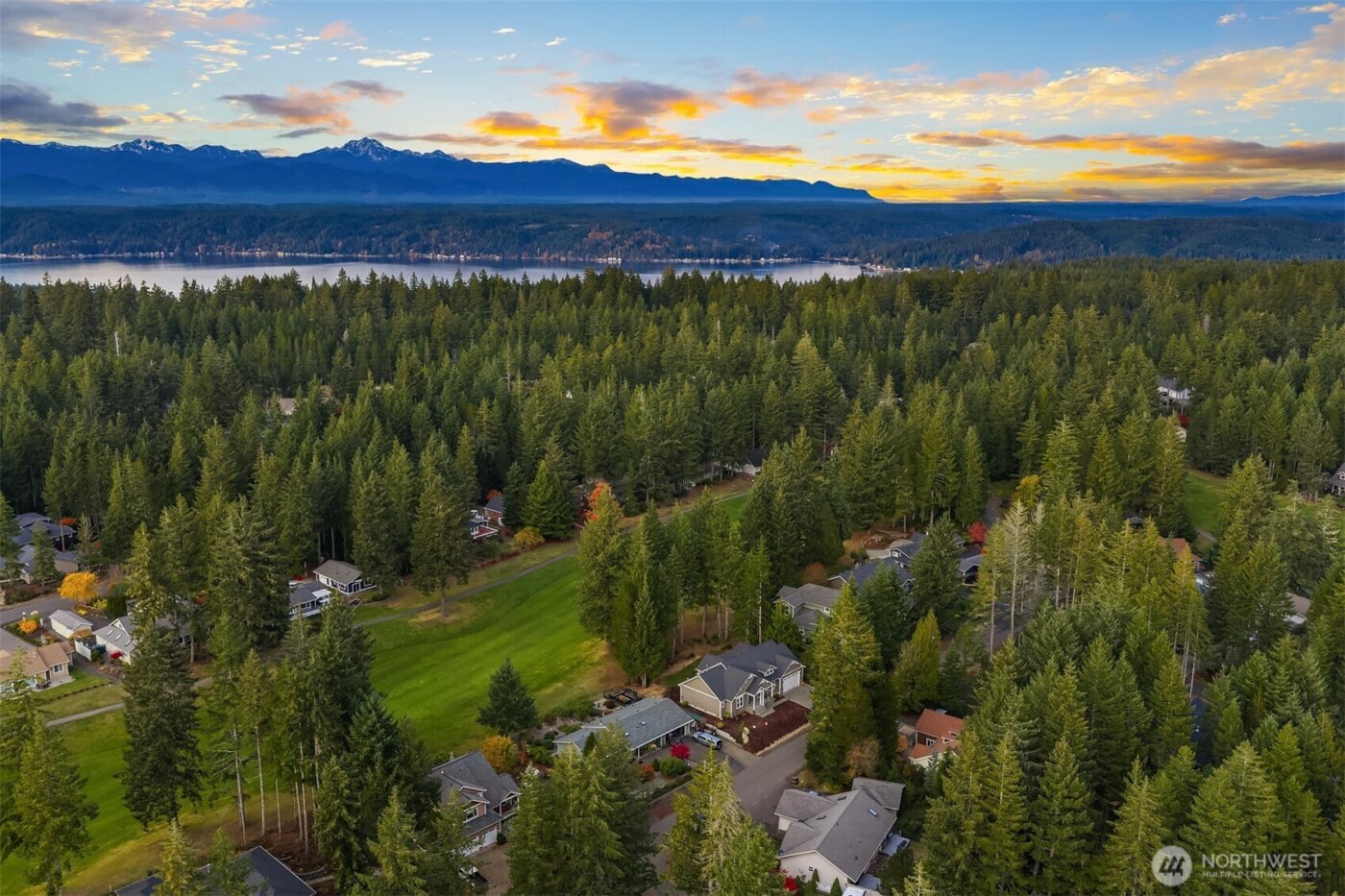 50 E Eastwood Lane , Union, WA 98592