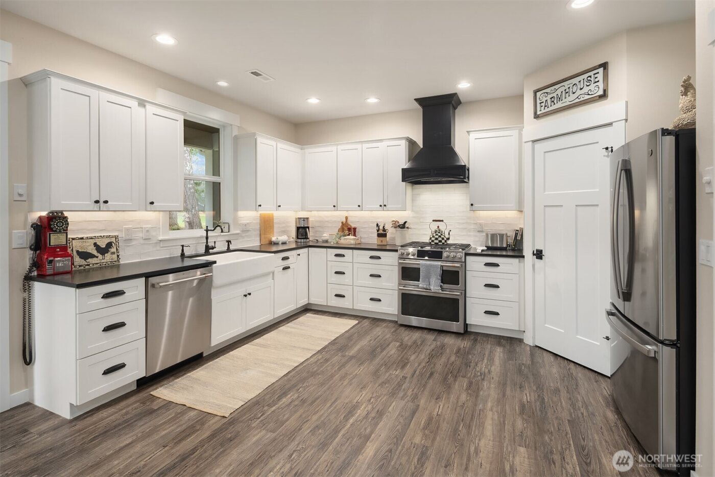 50 E Eastwood Lane , Union, WA 98592