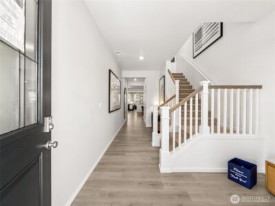 713 129th Street E #8, Tacoma, WA 98445 - Photo 3