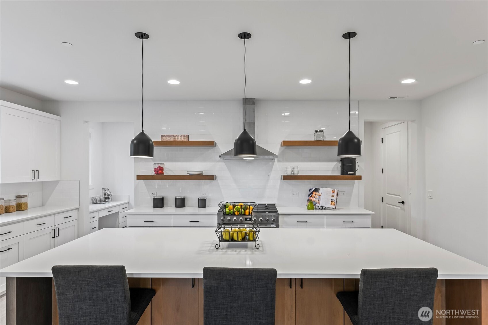 11608 194th Avenue E, Bonney Lake, WA 98391