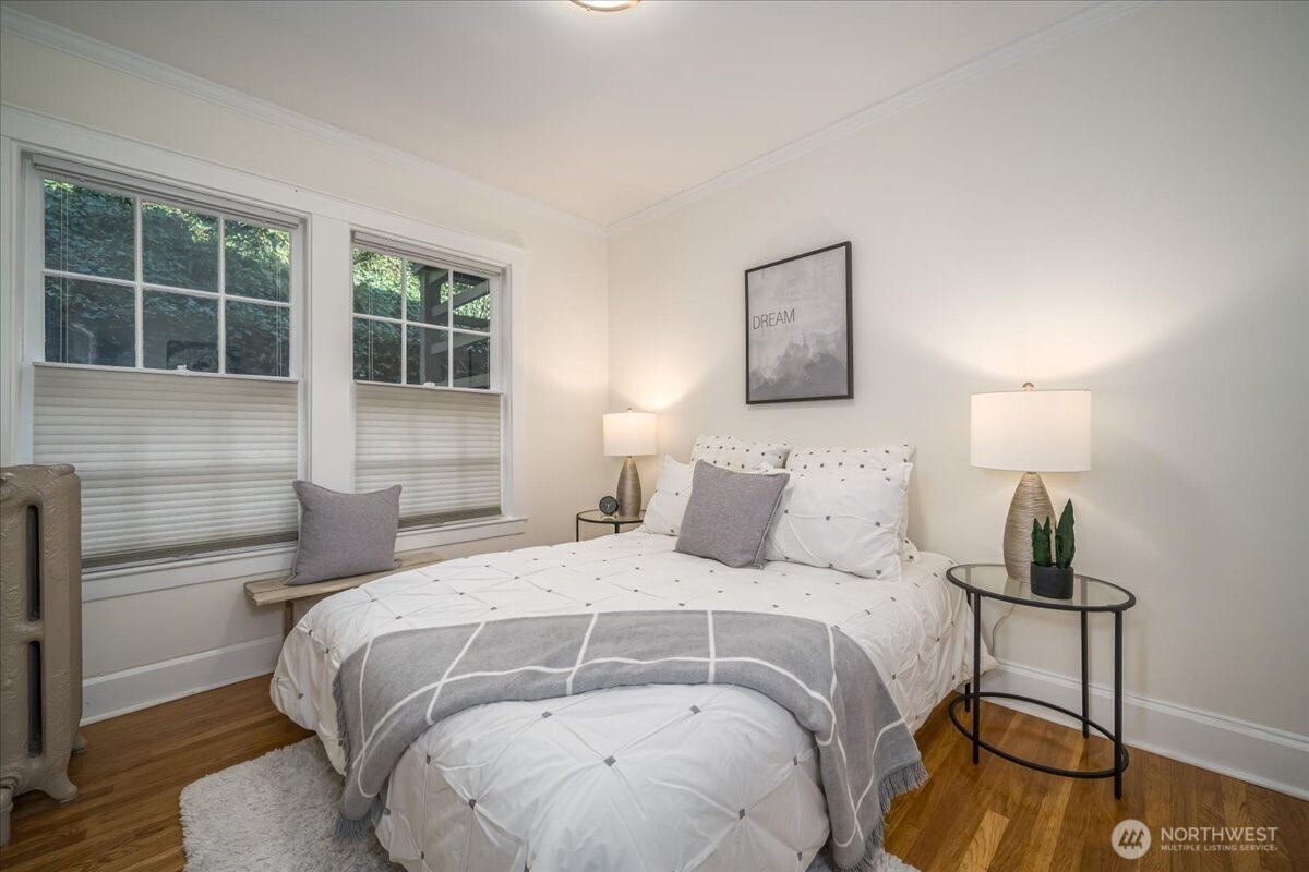 1310 Queen Anne Avenue N #15, Seattle, WA 98109