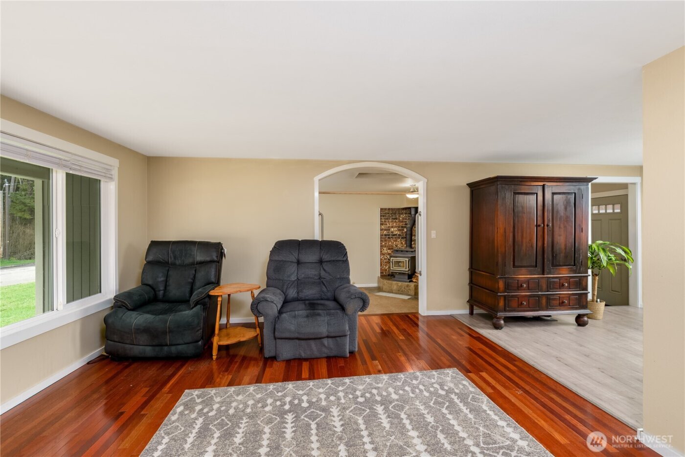 1717 S F Street , Port Angeles, WA 98363