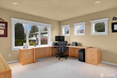 217 9th Avenue S, Edmonds, WA 98020 - Photo 33