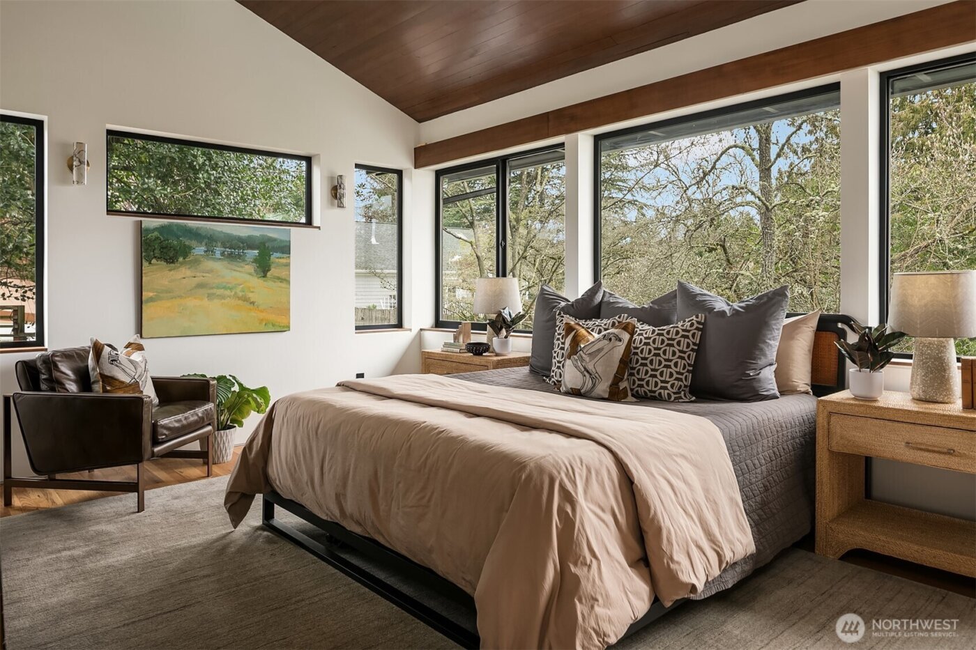 5010 NE 52nd Street , Seattle, WA 98105