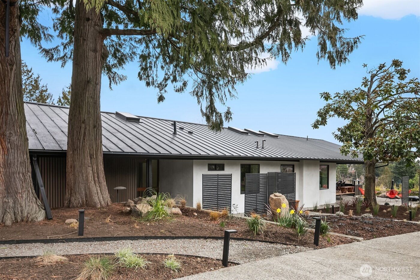 5010 NE 52nd Street , Seattle, WA 98105