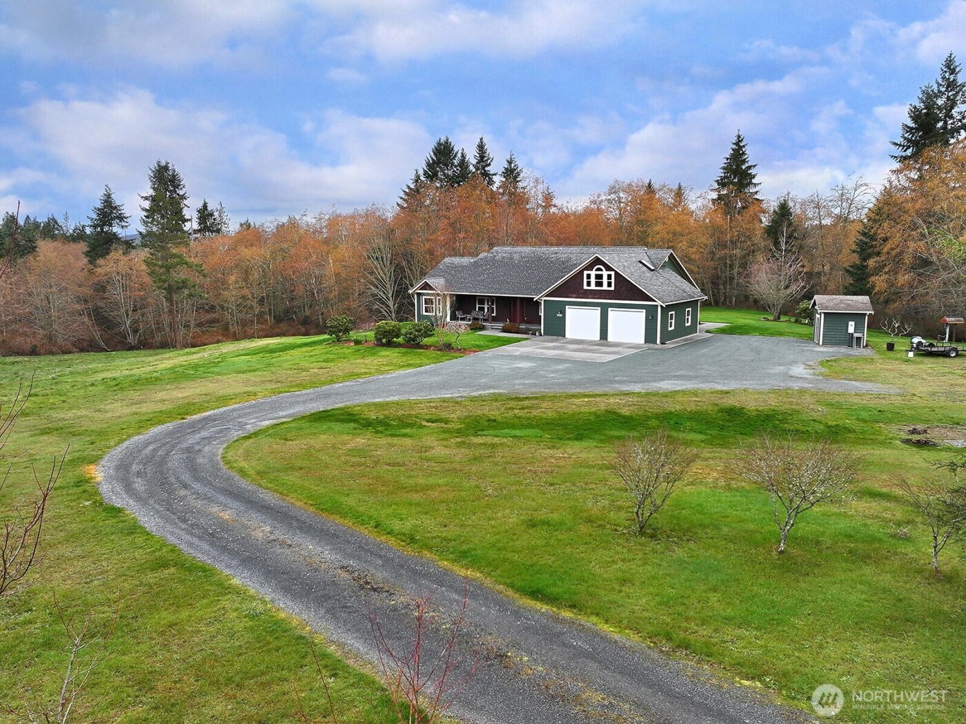 3723 Swede Hill Road , Clinton, WA 98236