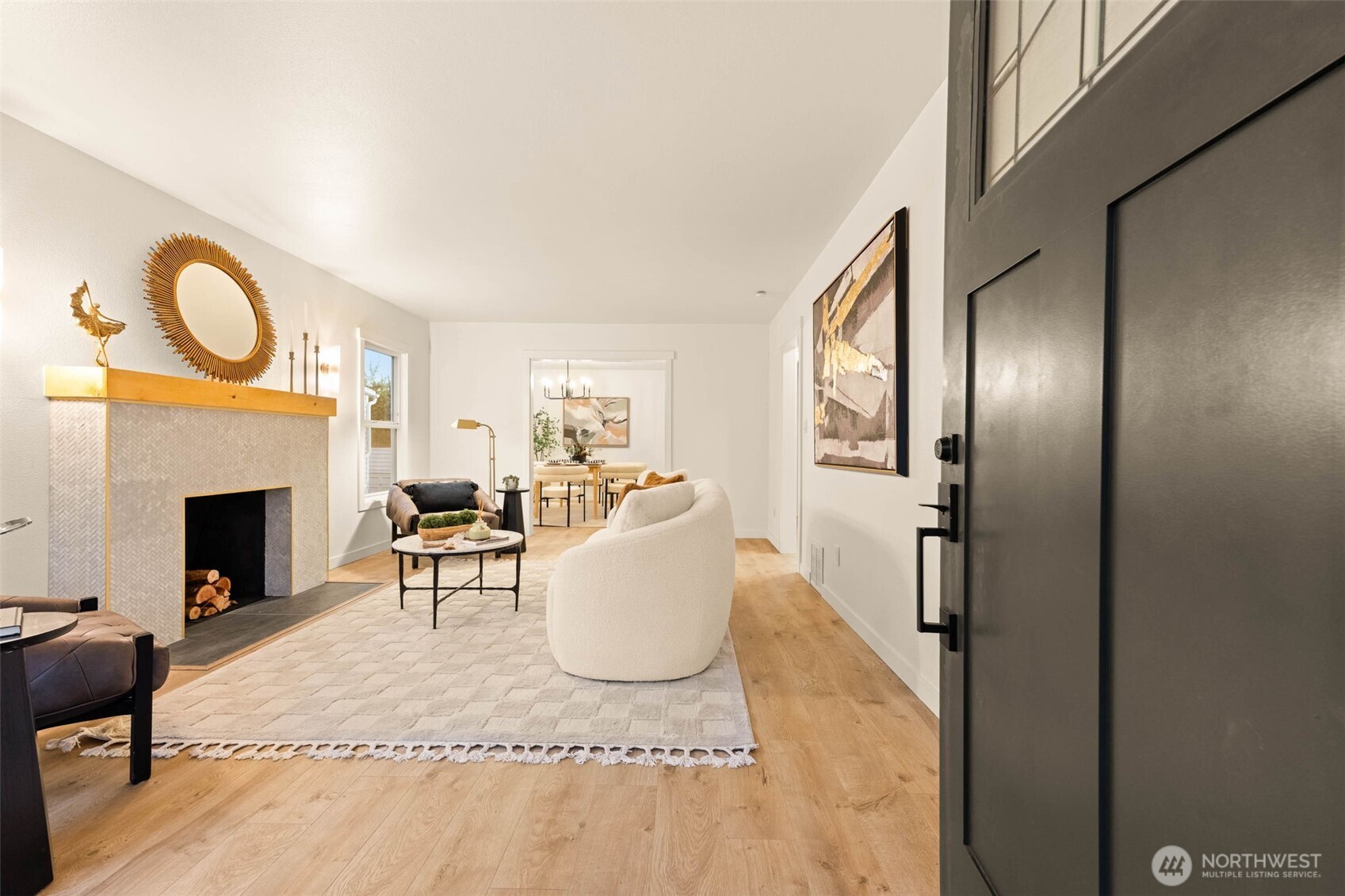 935 A NW 61st Street , Seattle, WA 98107