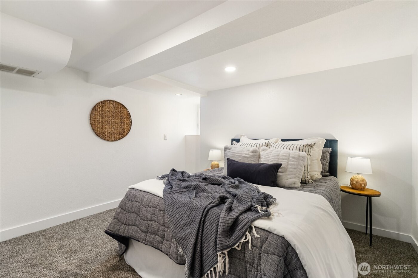 1803 Woburn Street , Bellingham, WA 98229