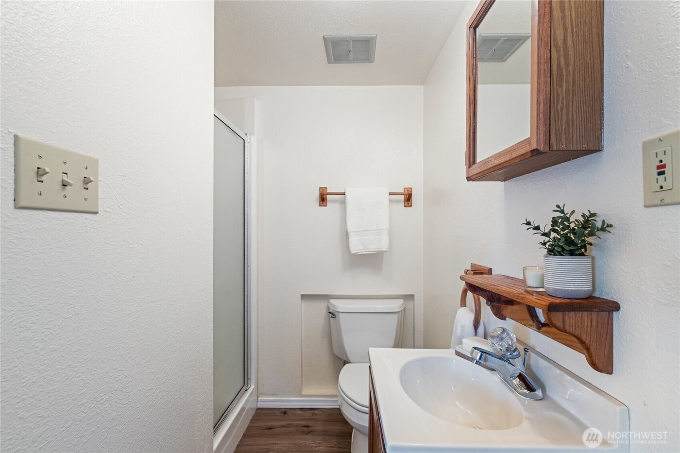 1803 Woburn Street , Bellingham, WA 98229