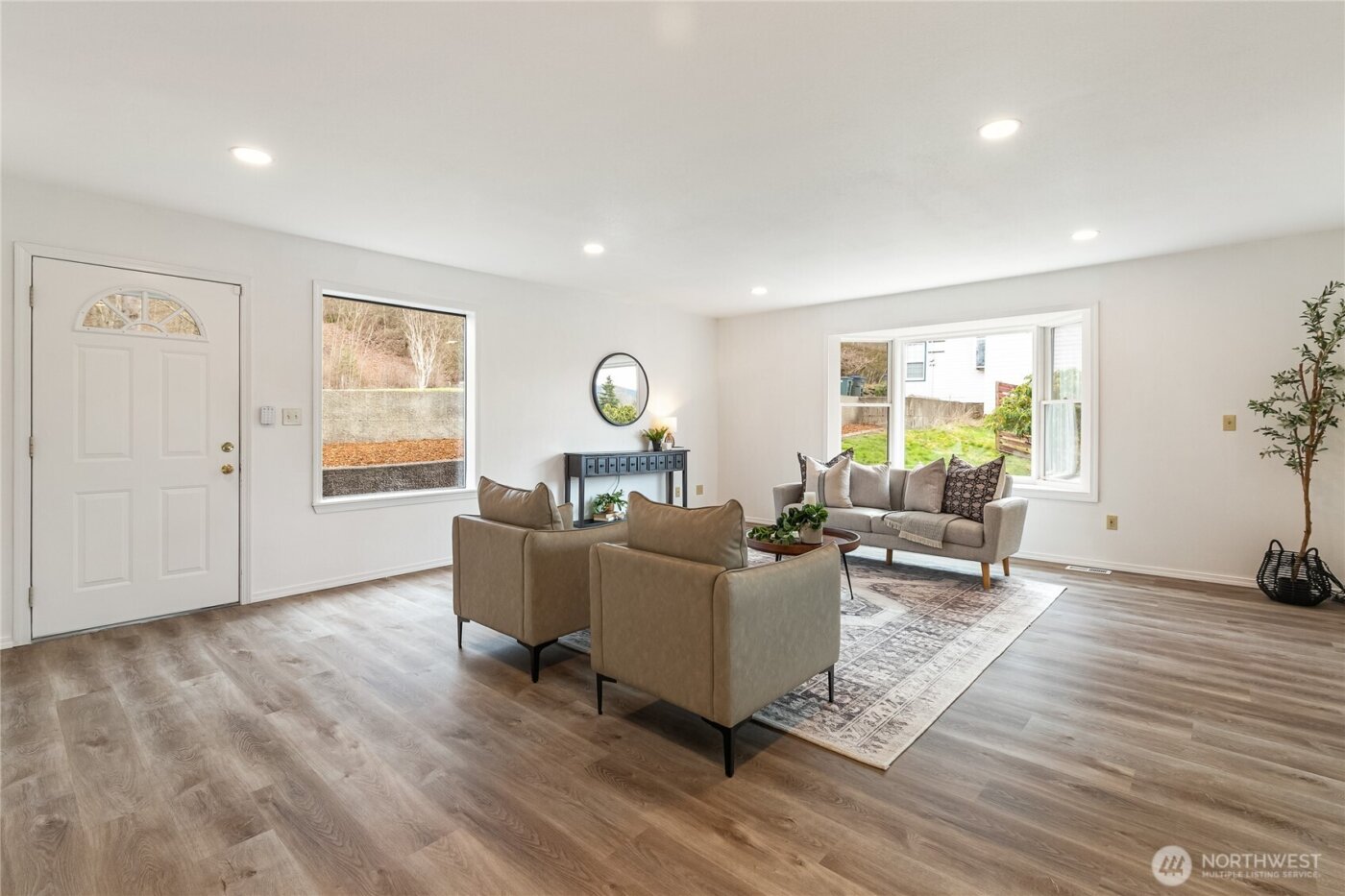 1803 Woburn Street , Bellingham, WA 98229