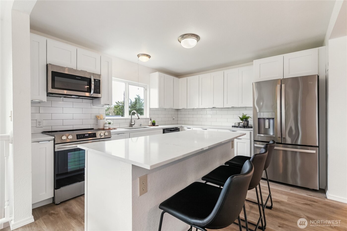 1803 Woburn Street , Bellingham, WA 98229