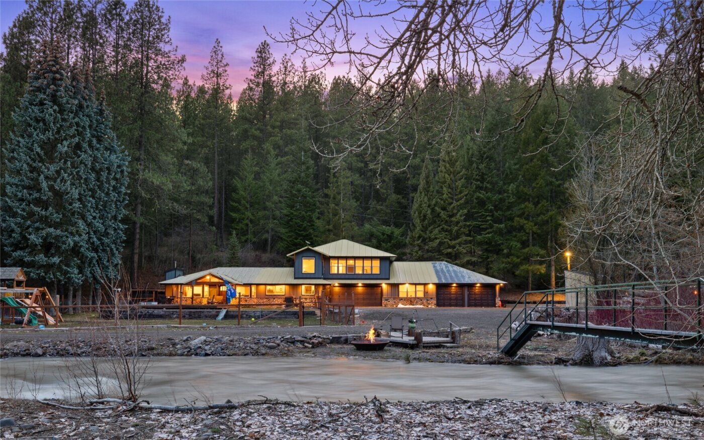 330 Swauk Creek Lane , Cle Elum, WA 98922