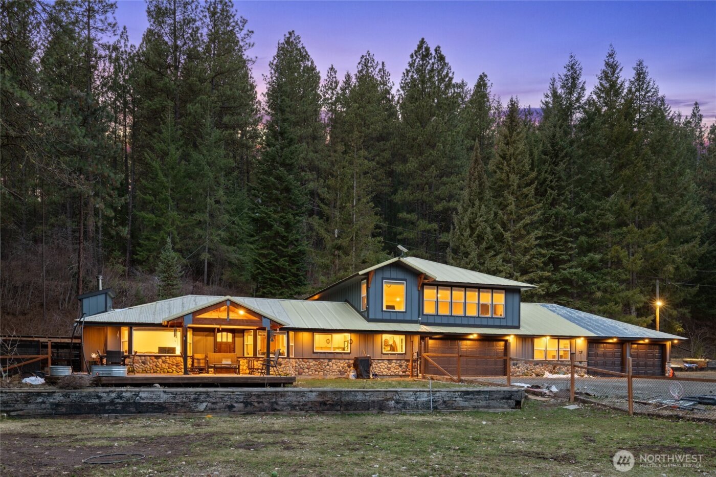 330 Swauk Creek Lane , Cle Elum, WA 98922