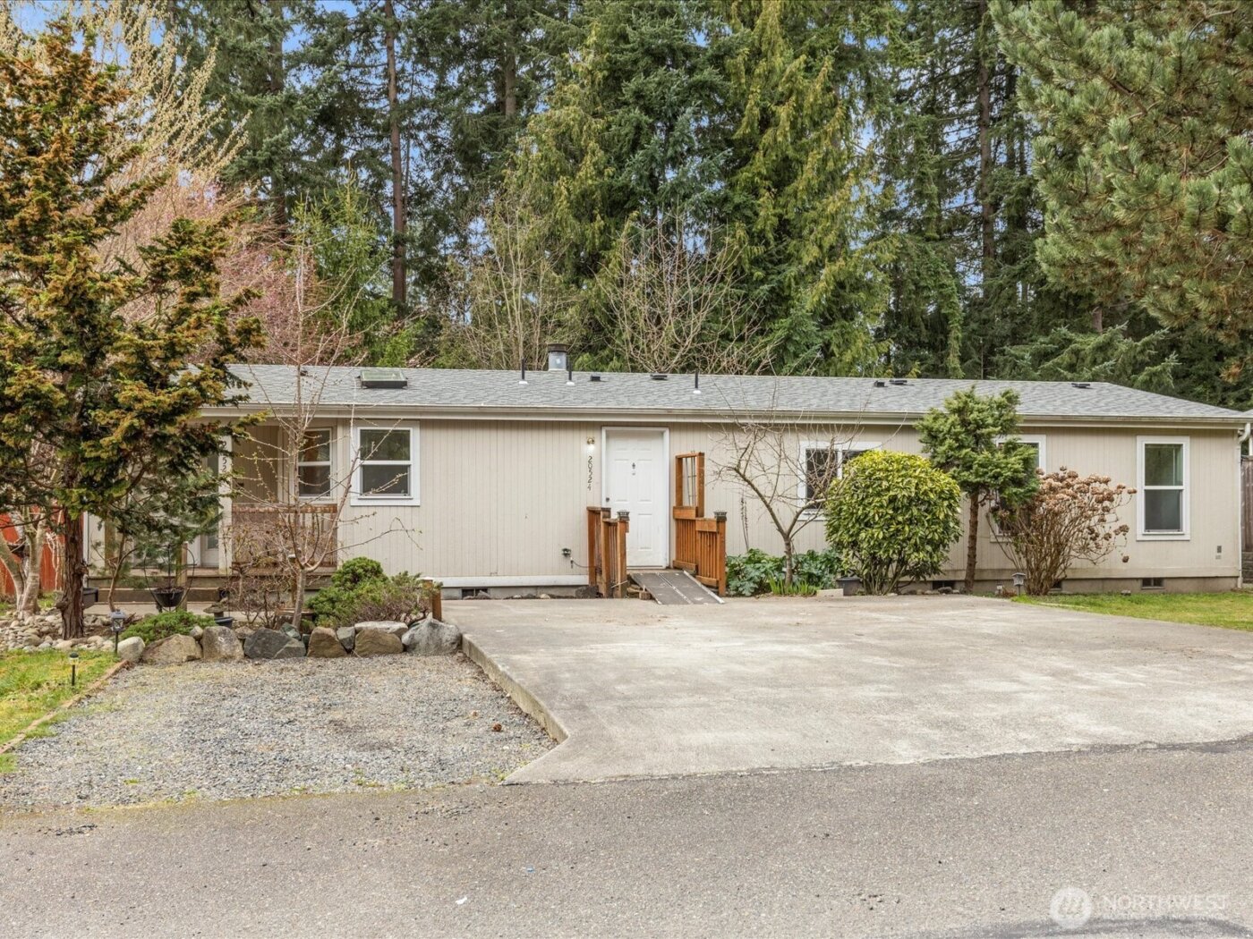 20524 32nd DR SE , Bothell, WA 98012
