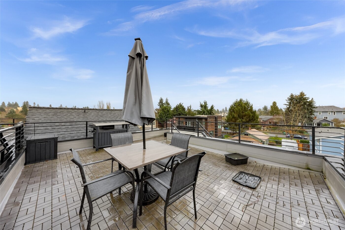 341 NW 90th Street #B, Seattle, WA 98117