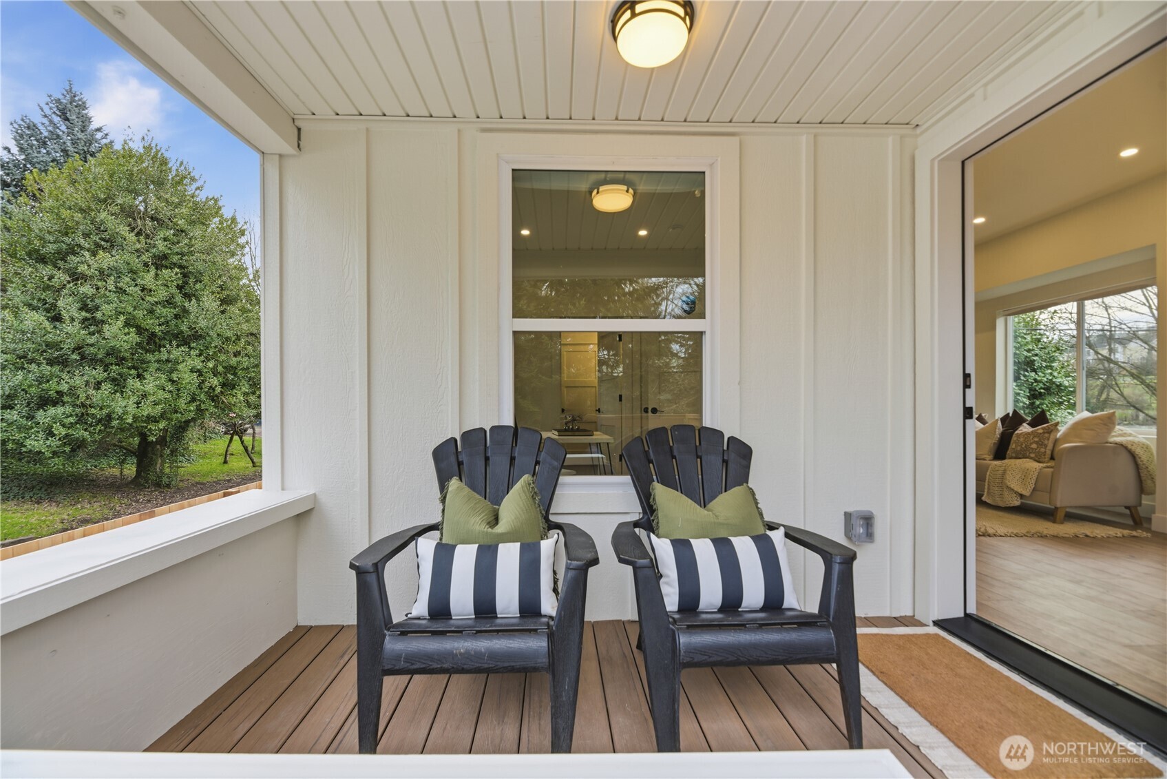 2623 SW Yancy Street , Seattle, WA 98126