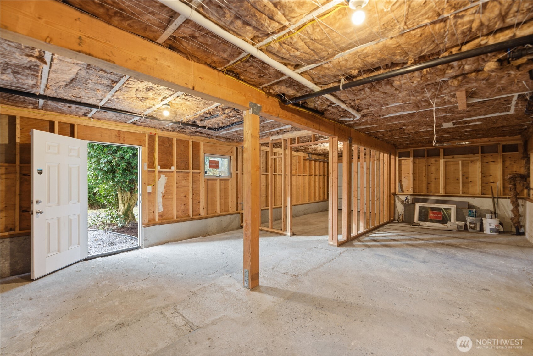 2623 SW Yancy Street , Seattle, WA 98126